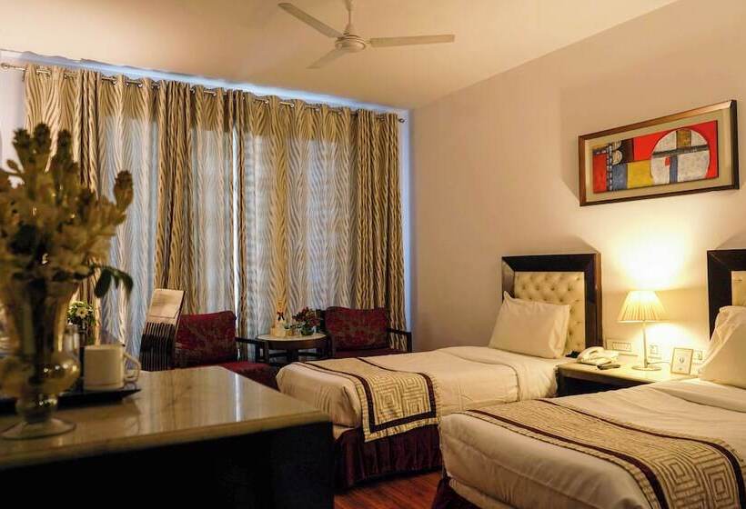 Hotel Treehouse Queens Pearl