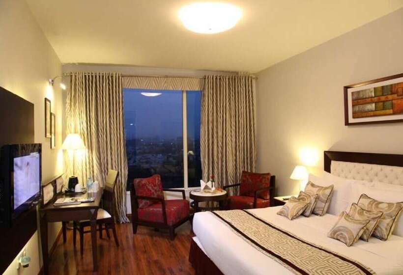 Hotel Treehouse Queens Pearl