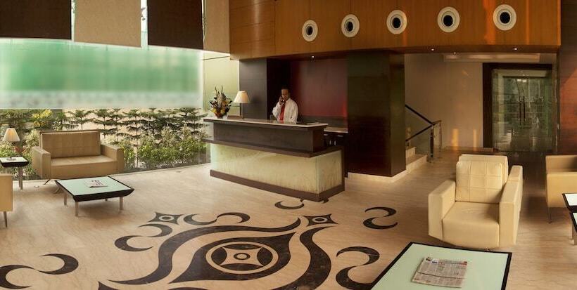 Hotel Treehouse Queens Pearl