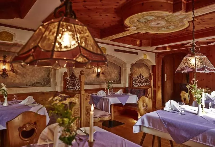 Отель Und Restaurant Bommersheim