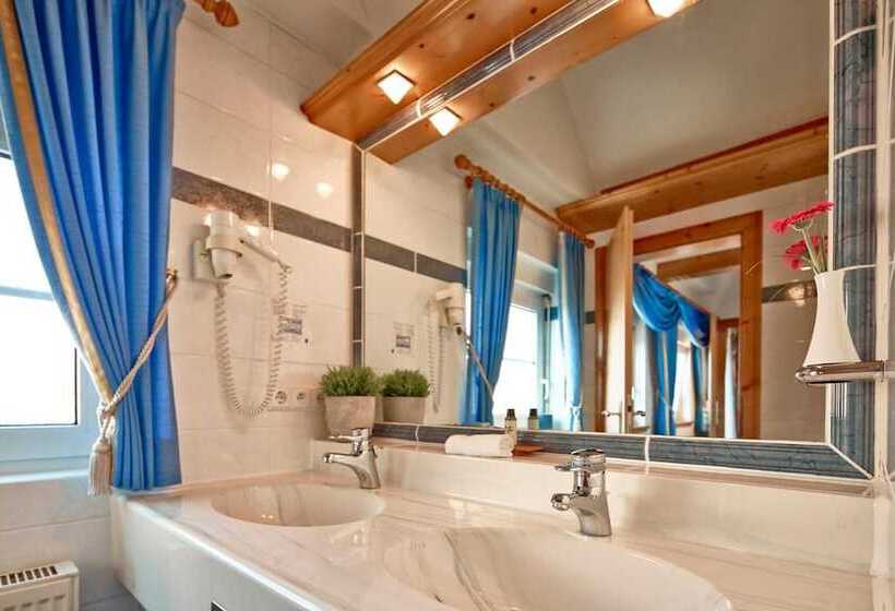 Отель Und Restaurant Bommersheim