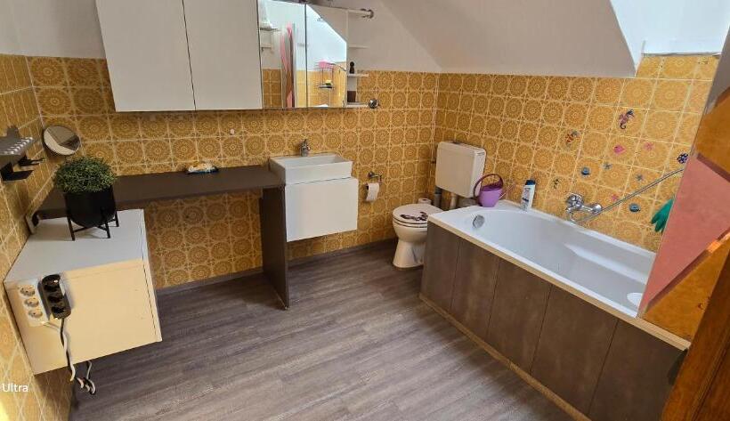 בית מלון כפרי Zum Deutschen Eck