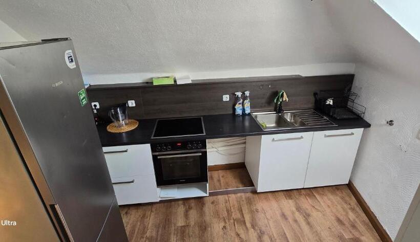 בית מלון כפרי Zum Deutschen Eck