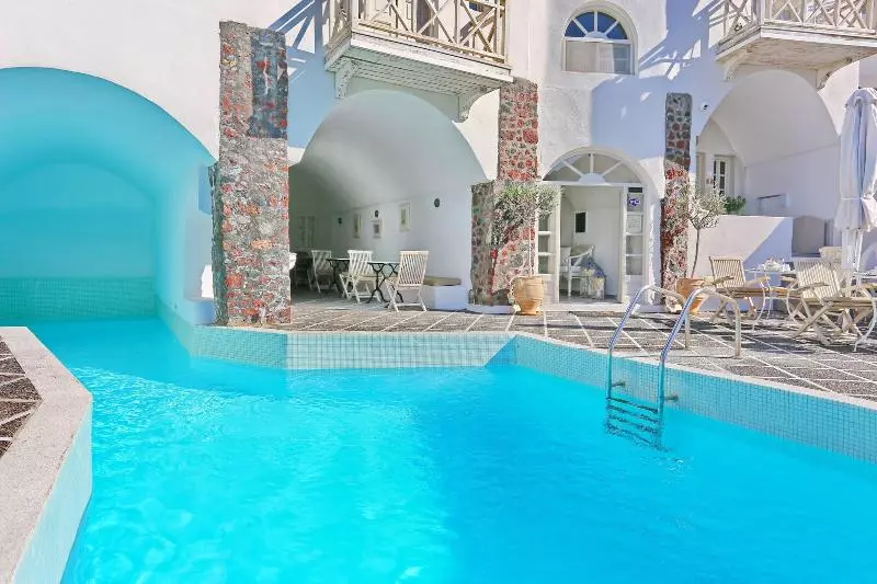 Oia Mare Villas