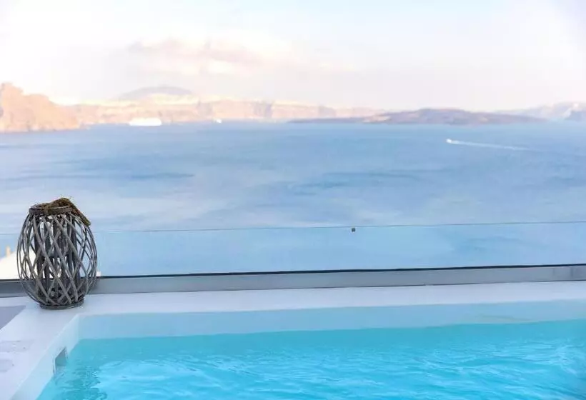 Oia Mare Villas