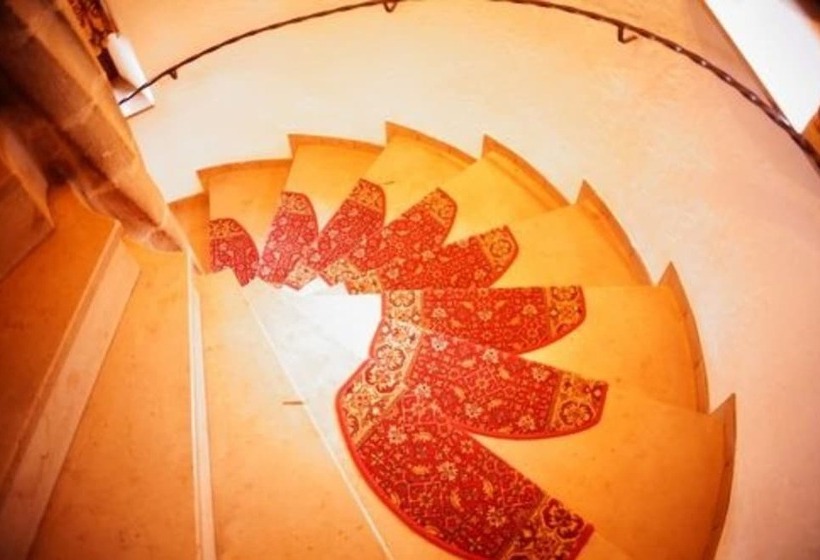 Schlosshotel Hoefingen