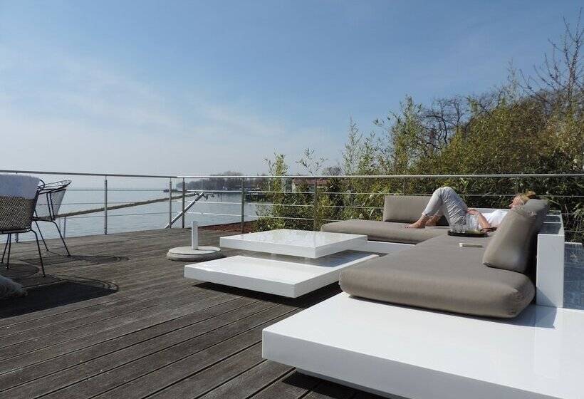 住宿加早餐  Pension Am Bodensee