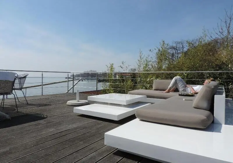 ベッドアンドブレックファースト Pension Am Bodensee
