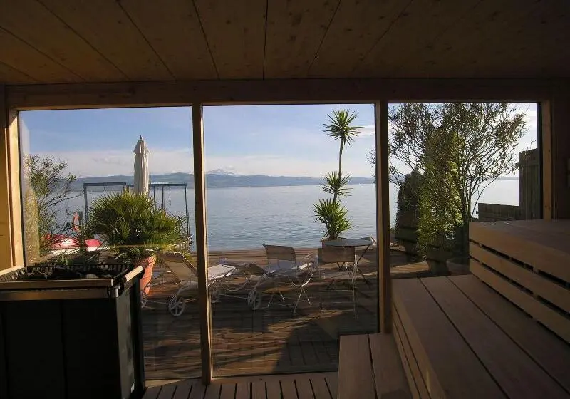 ベッドアンドブレックファースト Pension Am Bodensee