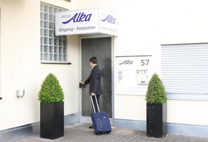 酒店 Alka