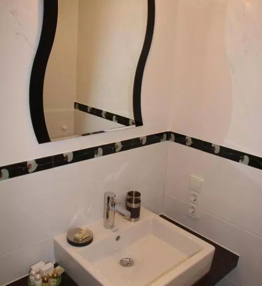 בית מלון כפרי Altes Rathaus