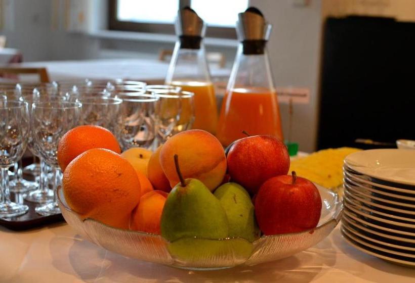 בית מלון כפרי Arnica