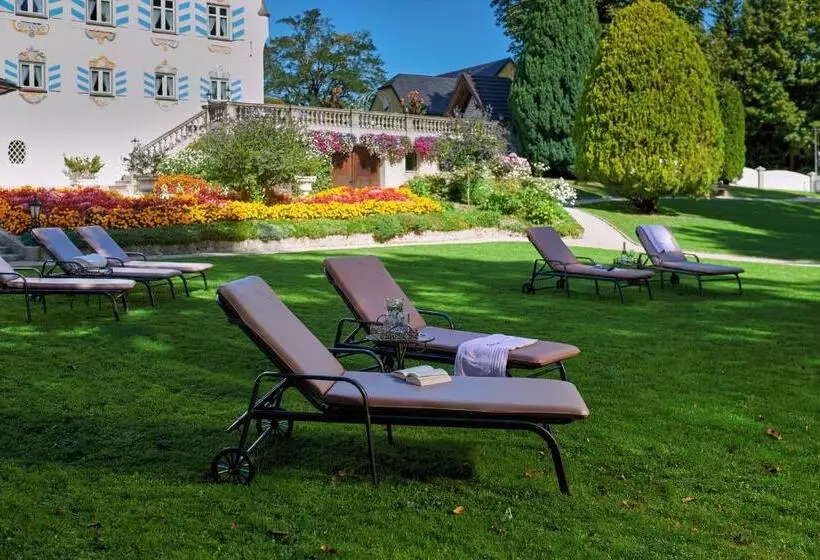 Hotelli Ferienwohnungen Im Bonnschloessl