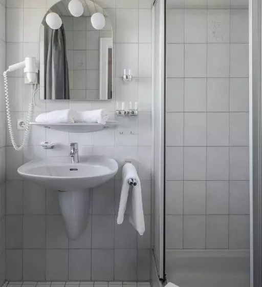 Hotel Garni Möwe Am See