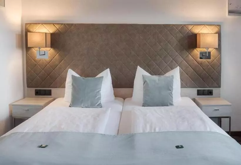 Hotel Garni Möwe Am See