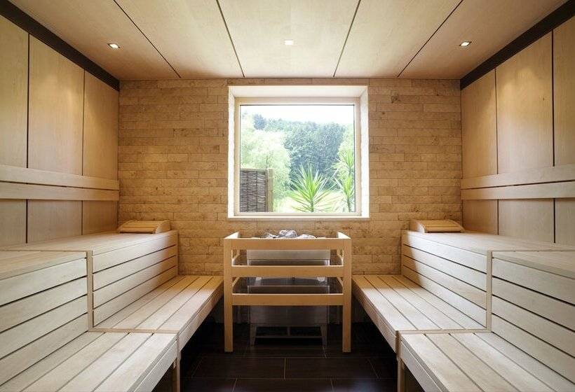 Hotel & Gasthof Zur Linde