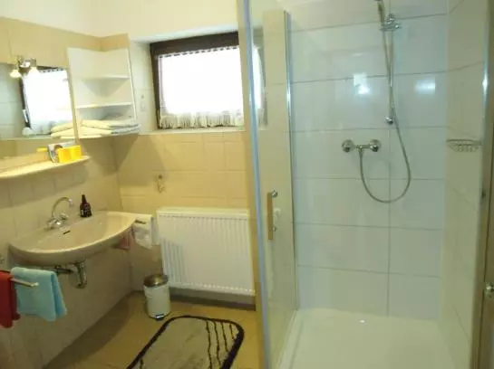 호텔 Haus Fernblick