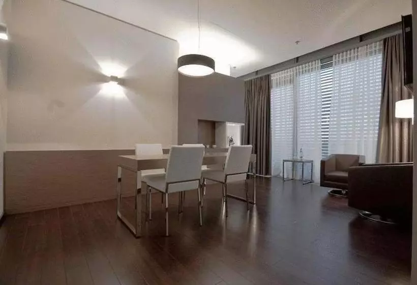 酒店 Im Hegau Tower