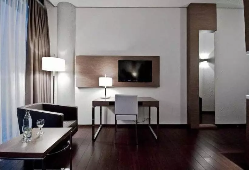 酒店 Im Hegau Tower