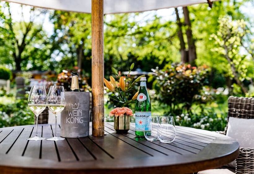 호텔 Kronenschlosschen