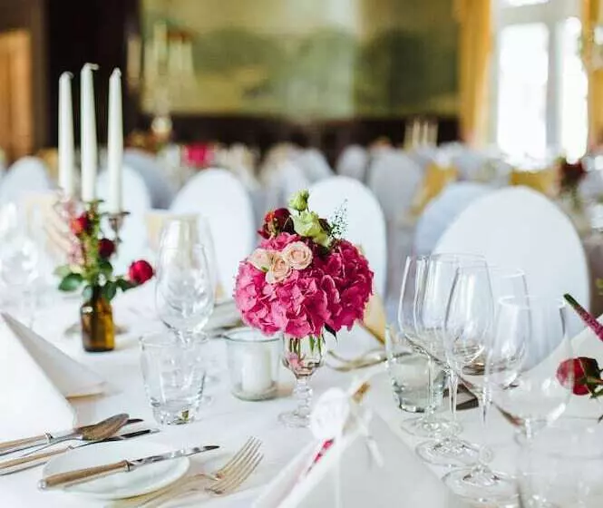 Отель Kronenschlosschen