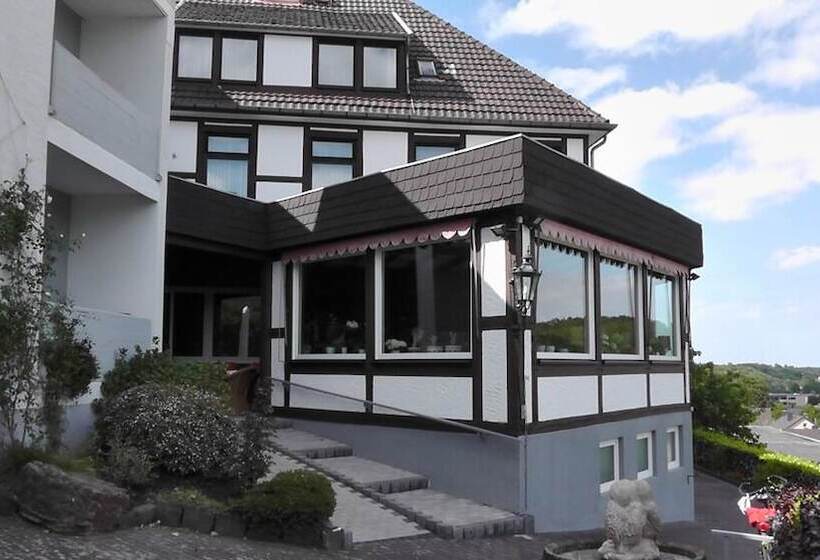 Отель Kurhaus Uhlenberg