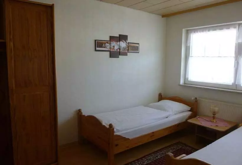 בית מלון כפרי Lindner