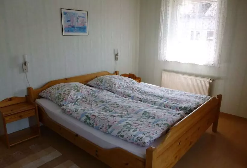 בית מלון כפרי Lindner