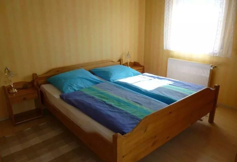 בית מלון כפרי Lindner