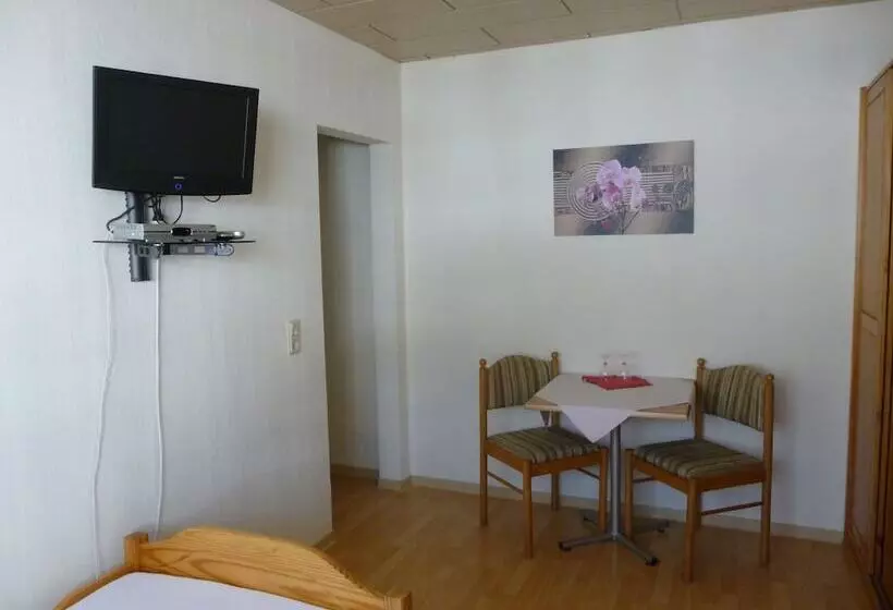 בית מלון כפרי Lindner