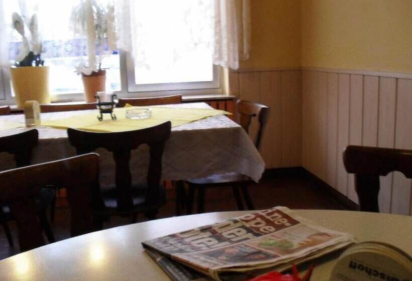 فندق Mainzer Rad