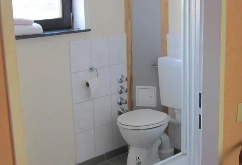 Отель Mainzer Rad