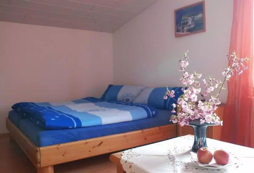 Отель Pferdezentrum Edersee