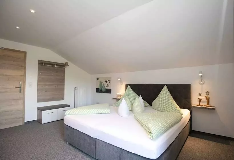 Hotelli Restaurant Amadeus Inclusive Skipass Und Vieles Mehr