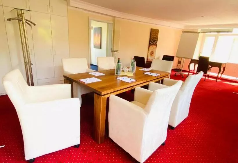 Schlosshotel Domäne Walberberg