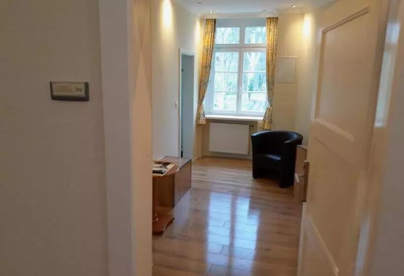 Schlosshotel Domäne Walberberg