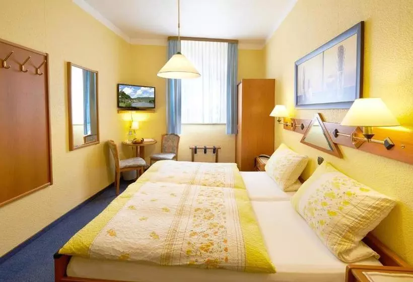 ホテル Singender Wirt