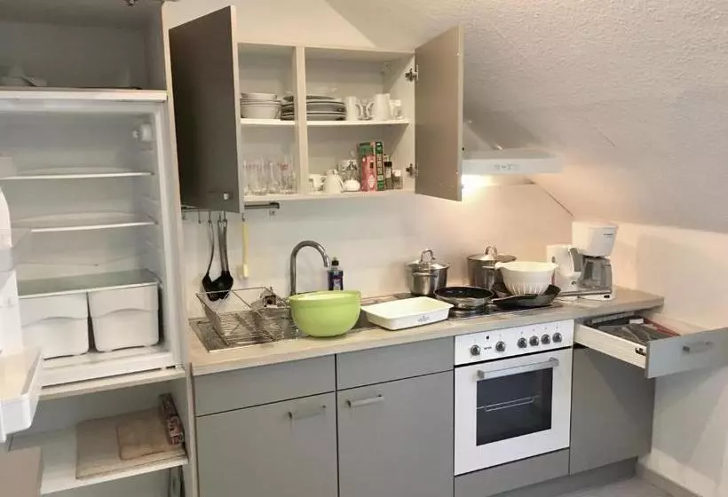 בית מלון כפרי Zum Ritter