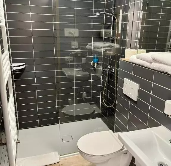 בית מלון כפרי Zum Ritter