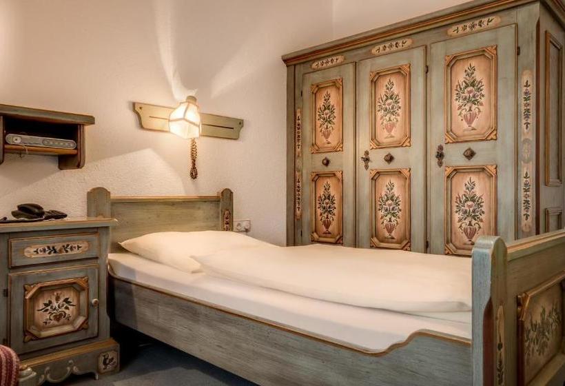 Hotelli Gasthof Zur Post