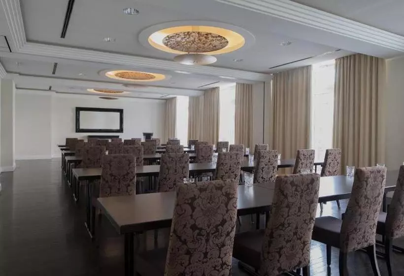 König`s Hotel Am Schlosspark