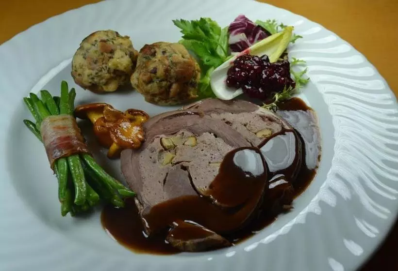 פנסיון Gasthaus Adler