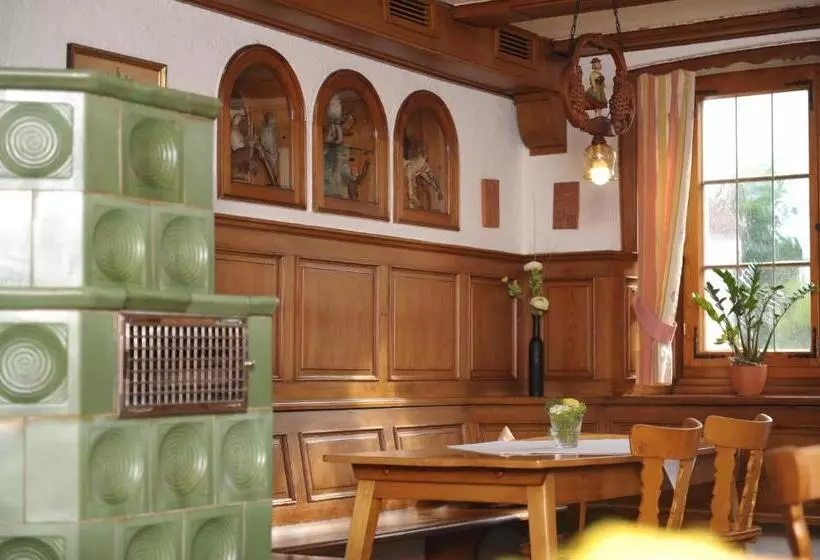 פנסיון Gasthaus Adler