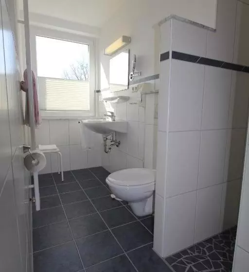 Пансион Gasthaus Tröster