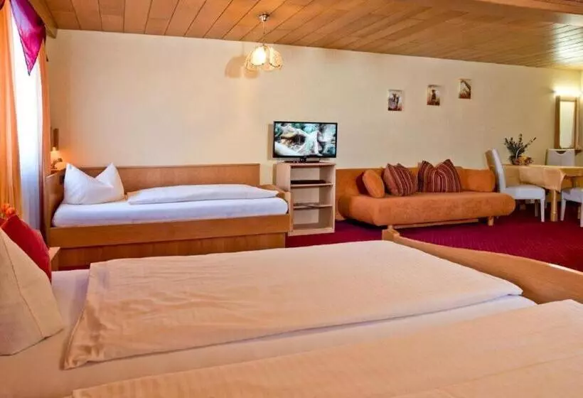 Пансион Gasthof Metzgerei Stöberl