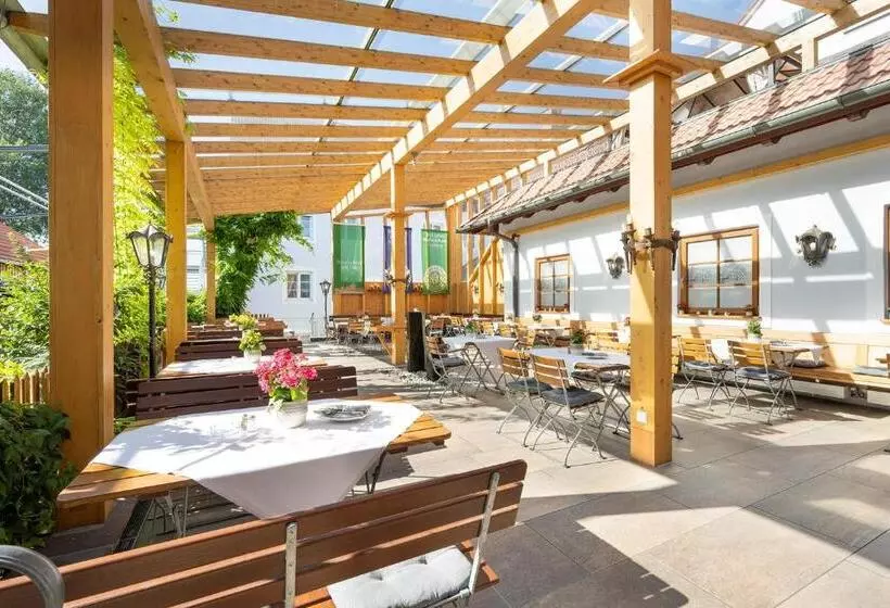 ペンション Neuwirt