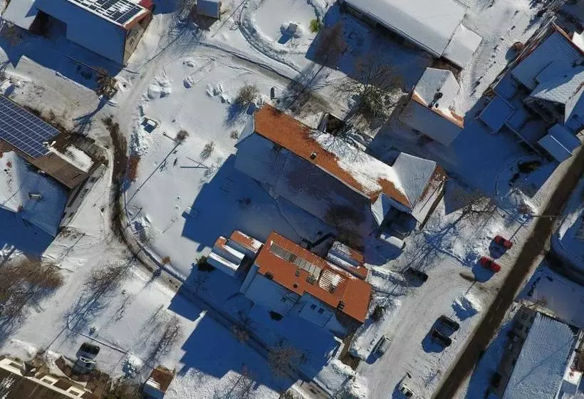 Отель Wellness Schiesselhof