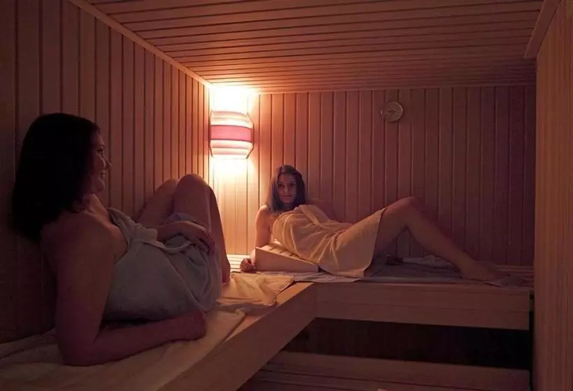 Отель Wellness Schiesselhof