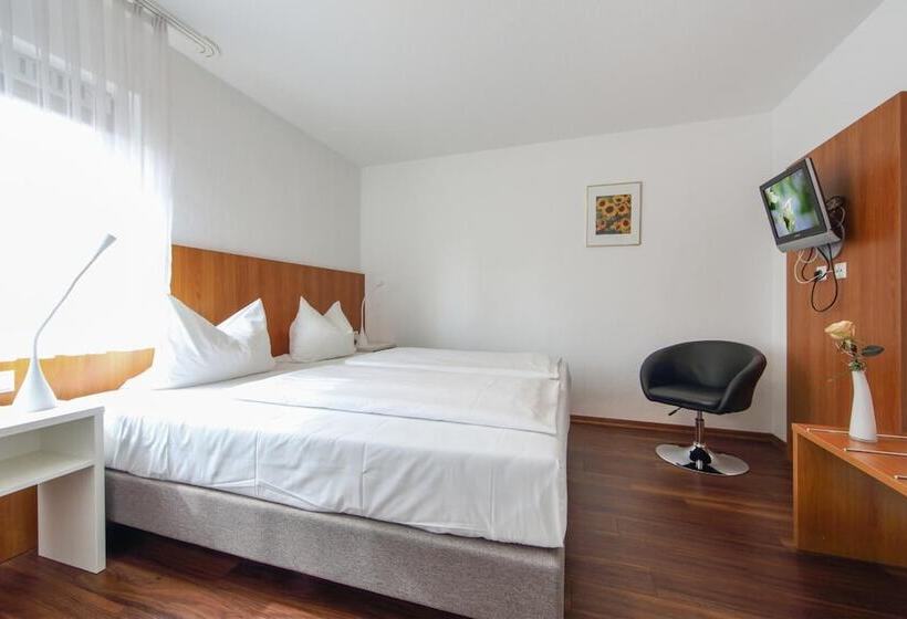 호텔 Ibis Styles Aalen