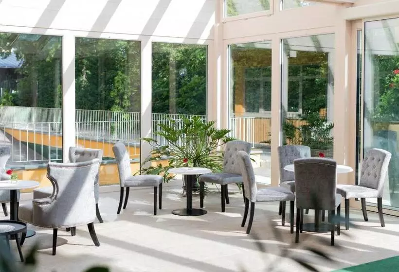 Appartment Hotel Victoria